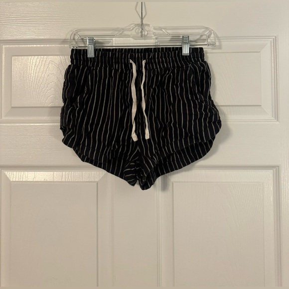 Billabong Shorts Small - Picture 1 of 2